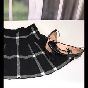 Black & White Alice and Olivia Mini Skirt Size 0-2